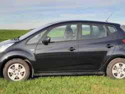 Schwarz Gebraucht 2012 Kia Venga DREAM-TEAM Edition Kleinwagen | 3.600 € (Guter Preis)