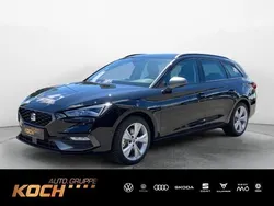 Schwarz Gebraucht 2024 Seat Leon FR Limousine | 45.980 €