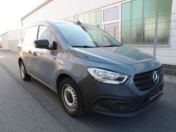 Grau Gebraucht 2022 Mercedes Citan 108 | 21.900 € (Fairer Preis)