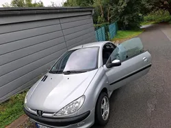 Silber Gebraucht 2003 Peugeot 206 CC Cabrio | 2.900 € (Fairer Preis)