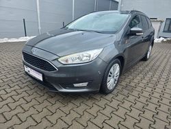 Grau Gebraucht 2017 Ford Focus Basis Kombi | 5.500 € (Superpreis)
