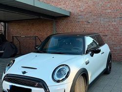 Weiß Gebraucht 2023 Mini Cooper S Kleinwagen | 27.000 € (Fairer Preis)