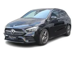 Schwarz Gebraucht 2023 Mercedes B250 AMG Van / Kleinbus | 37.990 € (Fairer Preis)
