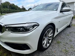 Weiß Gebraucht 2017 BMW 520 Sport Line Kombi | 21.900 € (Guter Preis)