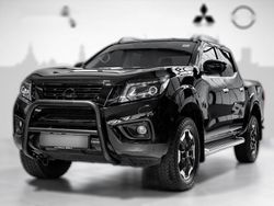 Schwarz metallic Gebraucht 2019 Nissan Navara Tekna Abholung | 34.930 €