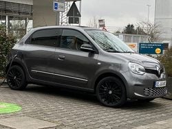 Grau Gebraucht 2022 Renault Twingo Urban Night Kleinwagen | 15.200 € (Fairer Preis)