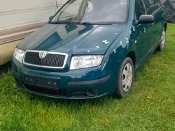 Grün Gebraucht 2005 Skoda Fabia Kleinwagen | 450 €