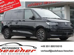 Deep black perleffekt Gebraucht 2024 VW T7 Van | 53.980 € (Fairer Preis)