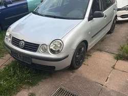 Silber Gebraucht 2002 VW Polo Kleinwagen | 899 € (Guter Preis)