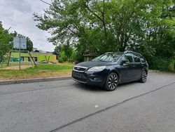 Schwarz Gebraucht 2009 Ford Focus Kombi | 1.350 € (Guter Preis)
