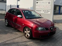 Rot Gebraucht 2004 Seat Ibiza Limousine | 1.700 € (Guter Preis)
