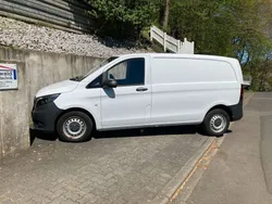 Weiß Gebraucht 2019 Mercedes Vito Van / Kleinbus | 17.400 € (Guter Preis)