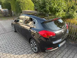 Schwarz Gebraucht 2014 Kia Ceed Limousine | 9.400 € (Etwas zu teuer)