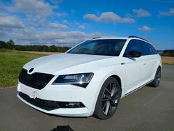 Weiß Gebraucht 2017 Skoda Superb SportLine Kombi | 18.500 € (Fairer Preis)