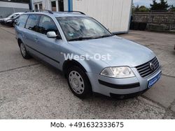 Blau Gebraucht 2002 VW Passat Comfortline Kombi | 1.999 € (Fairer Preis)