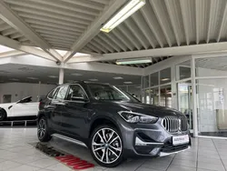 Grau Gebraucht 2021 BMW X1 xLine SUV | 32.450 € (Etwas zu teuer)