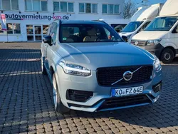 Grau Gebraucht 2022 Volvo XC90 SUV | 57.990 € (Etwas zu teuer)