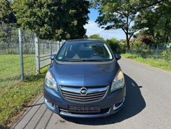 Blau Gebraucht 2016 Opel Meriva Edition Van / Kleinbus | 8.690 € (Fairer Preis)