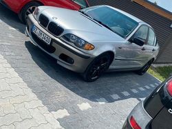 Grau Gebraucht 2003 BMW 316 Limousine | 2.899 €