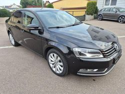 Schwarz Gebraucht 2011 VW Passat Trendline Limousine | 8.300 € (Etwas zu teuer)