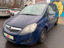 Blau Gebraucht 2011 Opel Zafira Design Edition Van / Kleinbus | 2.490 € (Guter Preis)