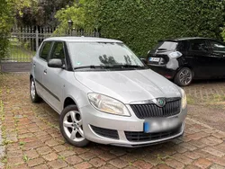 Silber Gebraucht 2011 Skoda Fabia Cool Edition Kleinwagen | 2.490 € (Guter Preis)