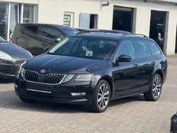 Schwarz Gebraucht 2017 Skoda Octavia Drive Kombi | 9.999 € (Fairer Preis)