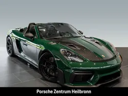 Grün Neu 2025 Porsche 718 Spyder Cabrio | 200.368 € (Teuer)