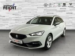 Weiß Gebraucht 2023 Seat Leon 4Drive Limousine | 28.869 € (Fairer Preis)