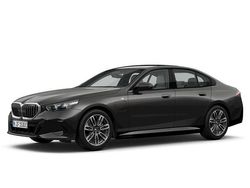 Gebraucht 2025 BMW 550e Comfort Edition Limousine | 77.800 € (Fairer Preis)