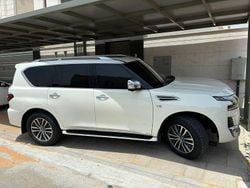 Weiß Gebraucht 2018 Nissan Patrol SUV | 50.000 €
