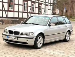 Silber Gebraucht 2003 BMW 318 Lifestyle Kombi | 990 € (Fairer Preis)