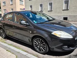 Grau Gebraucht 2008 Fiat Bravo Kleinwagen | 2.200 € (Fairer Preis)