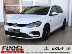Pure white Gebraucht 2018 VW Golf VII R-line Limousine | 16.995 € (Fairer Preis)