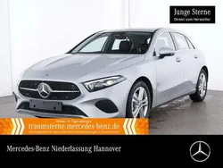 Silber Gebraucht 2024 Mercedes A200 Advanced Limousine | 29.990 € (Fairer Preis)
