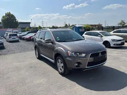 Braun Gebraucht 2010 Mitsubishi Outlander Top SUV | 8.750 € (Etwas zu teuer)