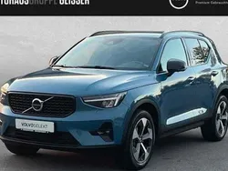 Fjord blue Gebraucht 2023 Volvo XC40 Plus SUV | 36.450 € (Teuer)