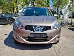 Braun Gebraucht 2011 Nissan Qashqai SUV | 6.100 € (Guter Preis)