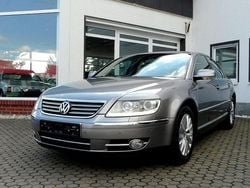 Grau Gebraucht 2010 VW Phaeton Individual Limousine | 11.990 € (Fairer Preis)