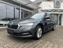 Quarz grau Gebraucht 2020 Skoda Octavia First Edition Kombi | 17.880 € (Fairer Preis)