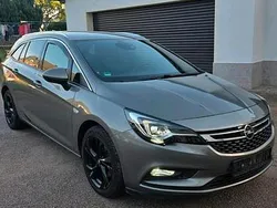 Grau Gebraucht 2016 Opel Astra Kombi | 11.200 € (Teuer)