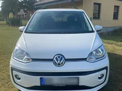 Weiß Gebraucht 2018 VW up! Join Kleinwagen | 10.400 € (Fairer Preis)