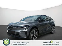 Dolomitgrau, dach i Gebraucht 2025 Renault Mégane Komfort Limousine | 37.990 € (Superpreis)
