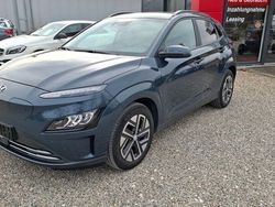 Blau Neu 2024 Hyundai Kona Basis SUV | 23.990 €