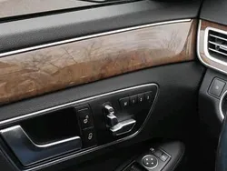 Schwarz Gebraucht 2013 Mercedes E250 Limousine | 14.500 € (Etwas zu teuer)
