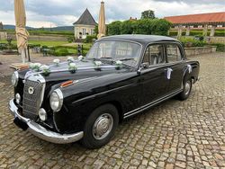Schwarz Gebraucht 1956 Mercedes A220 Limousine | 36.000 €