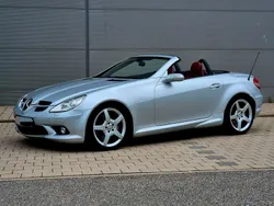 Silber Gebraucht 2004 Mercedes SLK350 AMG Cabrio | 8.999 € (Guter Preis)