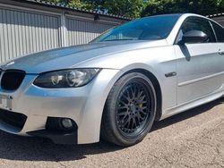 Silber Gebraucht 2007 BMW 335 Sport Line Coupé | 12.000 € (Superpreis)