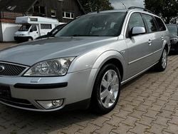 Silber Gebraucht 2003 Ford Mondeo Ghia Kombi | 3.090 € (Etwas zu teuer)