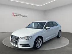 Weiss Gebraucht 2015 Audi A3 Attraction Limousine | 10.860 € (Fairer Preis)